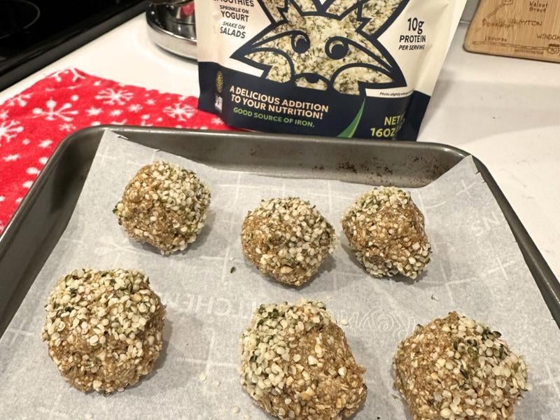 Gingerbread Hemp Heart Energy Balls