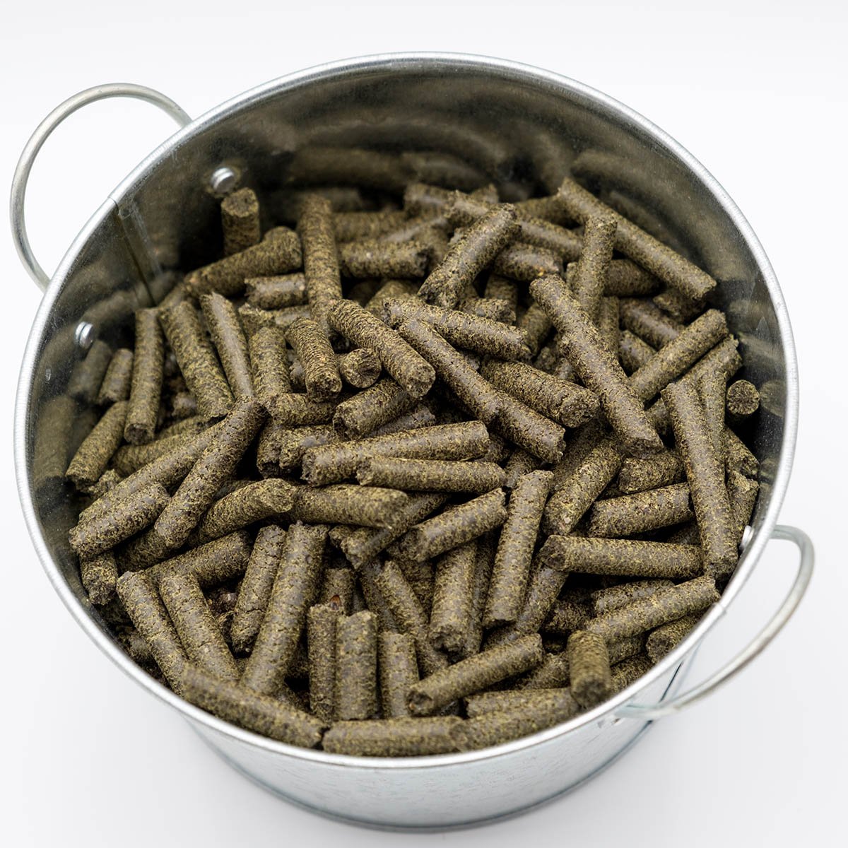 Hemp Cake Pellets-3167 (1)